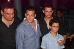 Salman Khan, Boman Irani, Ritvik Sahore, Sharman Joshi at Prem Chopra_s bash for the success of Sharman Joshi_s film Ferrari Ki Sawaari on 20th June  2012 (79).JPG